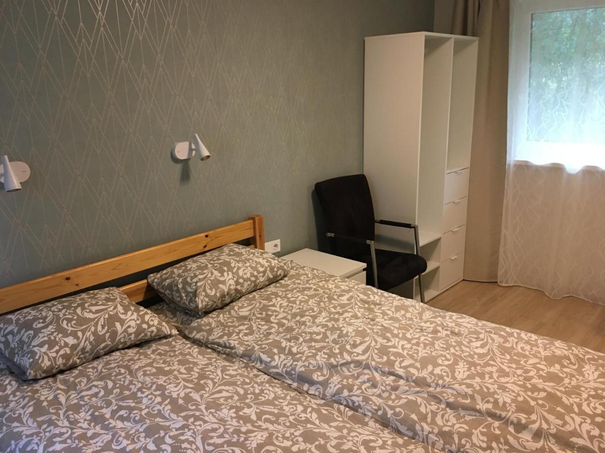 "Ziedkalni" Villa Bīriņi Buitenkant foto