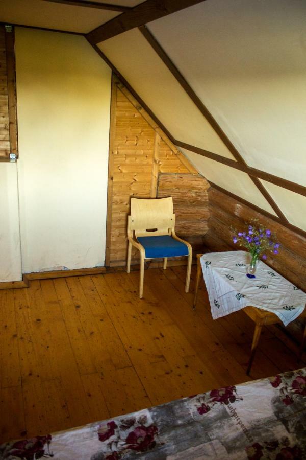 "Ziedkalni" Villa Bīriņi Buitenkant foto